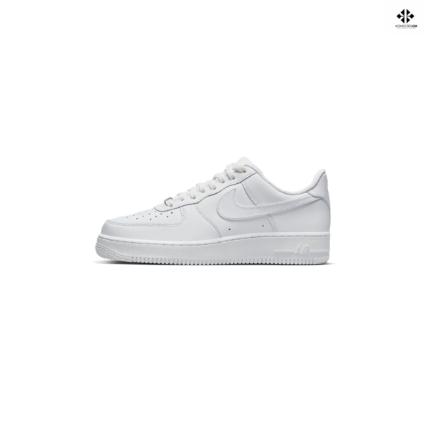 Nike Air Force 1 '07 Sneakers