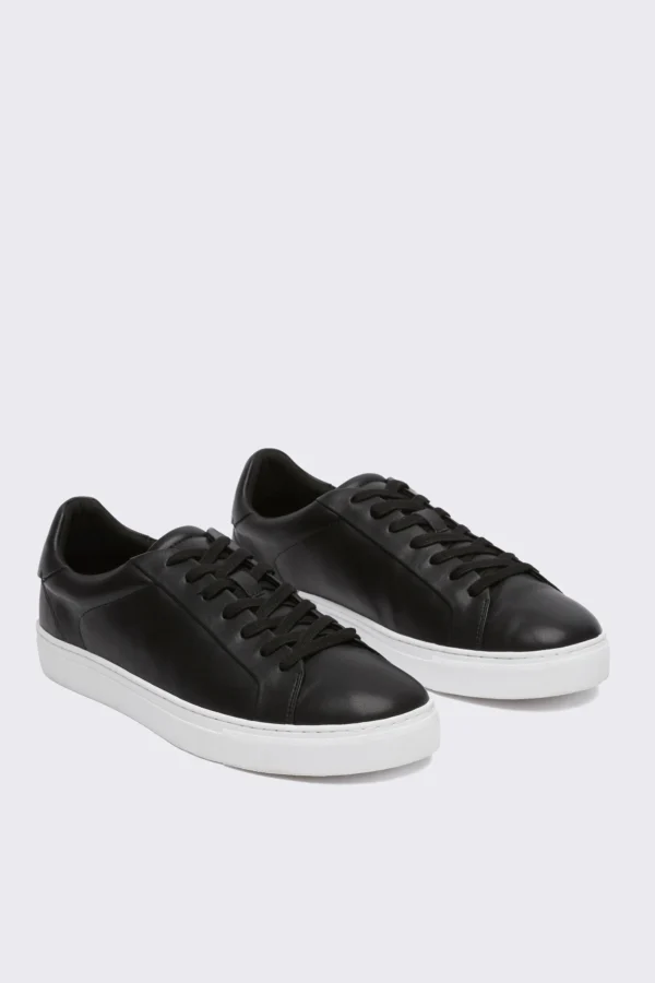 Unison Lucas Sneaker